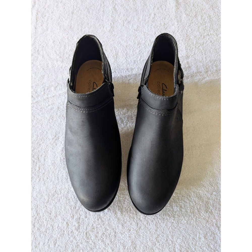 Clarks Collection 7 Black Ankle Boots Booties Zip Velcro Block Heel